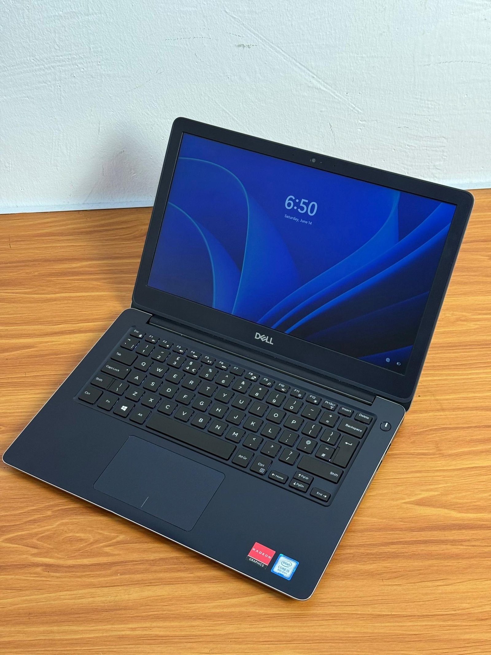 Dell Vostro 5370 (UK USED)