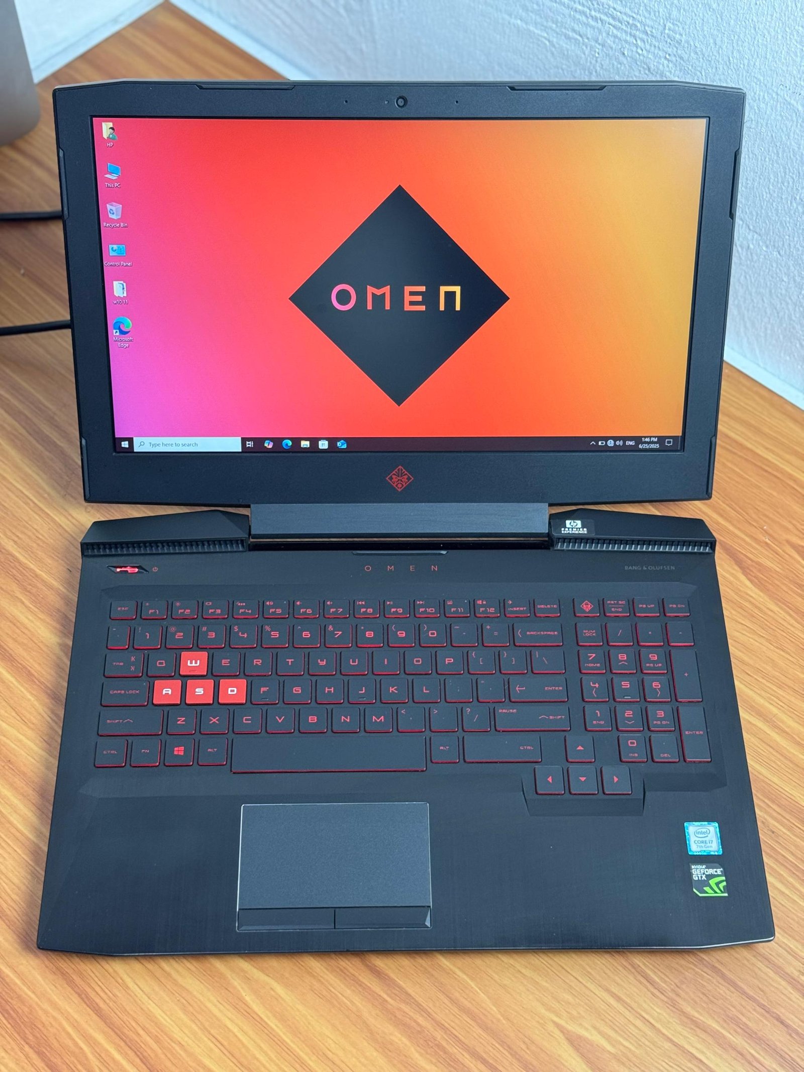 Omen by HP Laptop 15-ce0xx (Neat Condition | Uk Used)