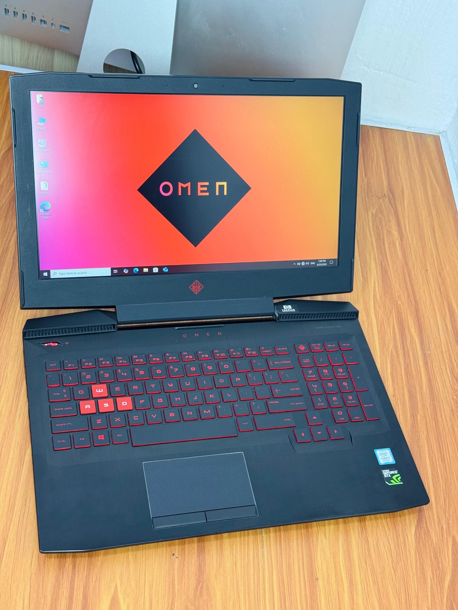 Omen by HP Laptop 15-ce0xx (Neat Condition | Uk Used) - Image 6