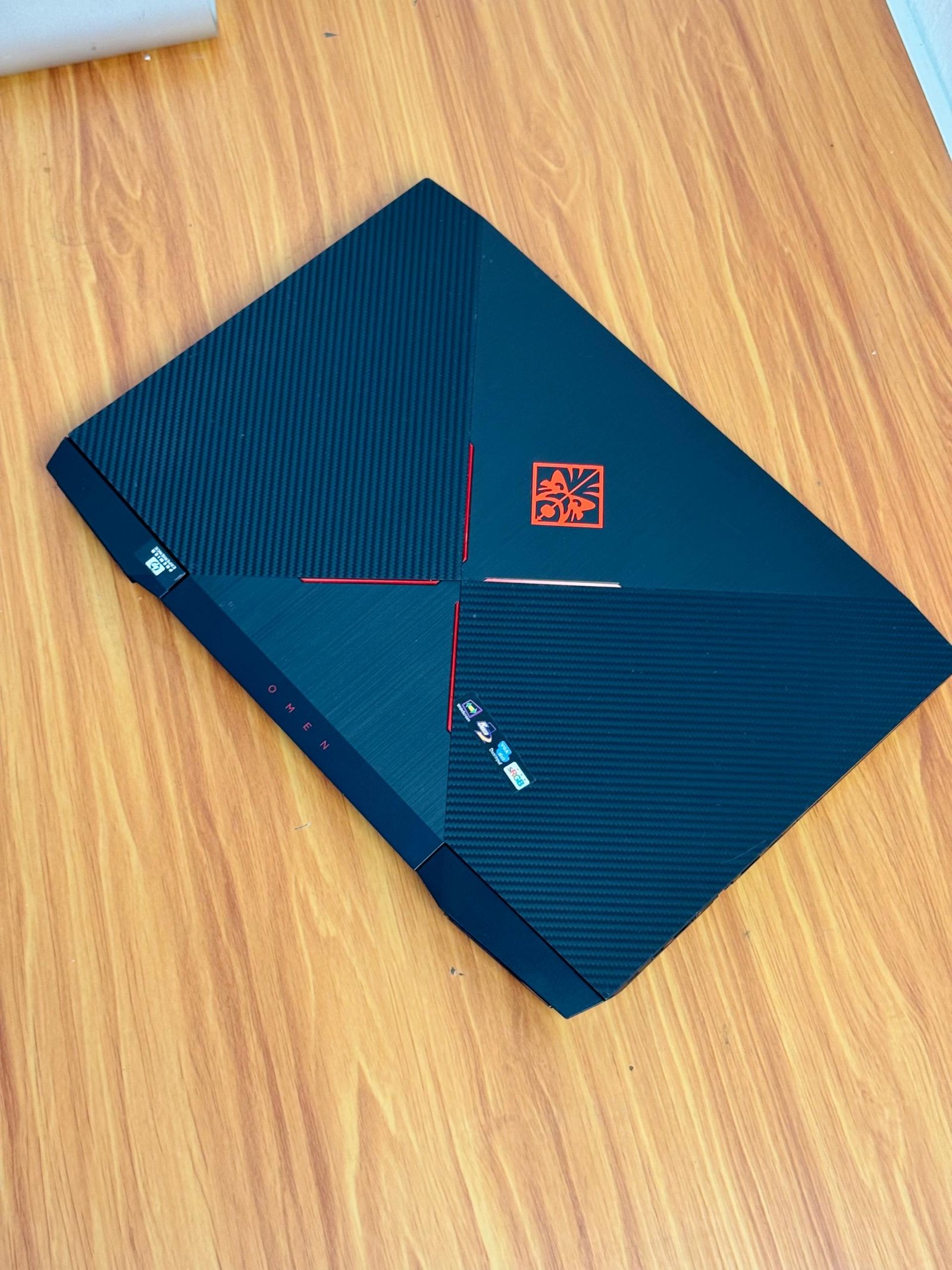 Omen by HP Laptop 15-ce0xx (Neat Condition | Uk Used) - Image 2