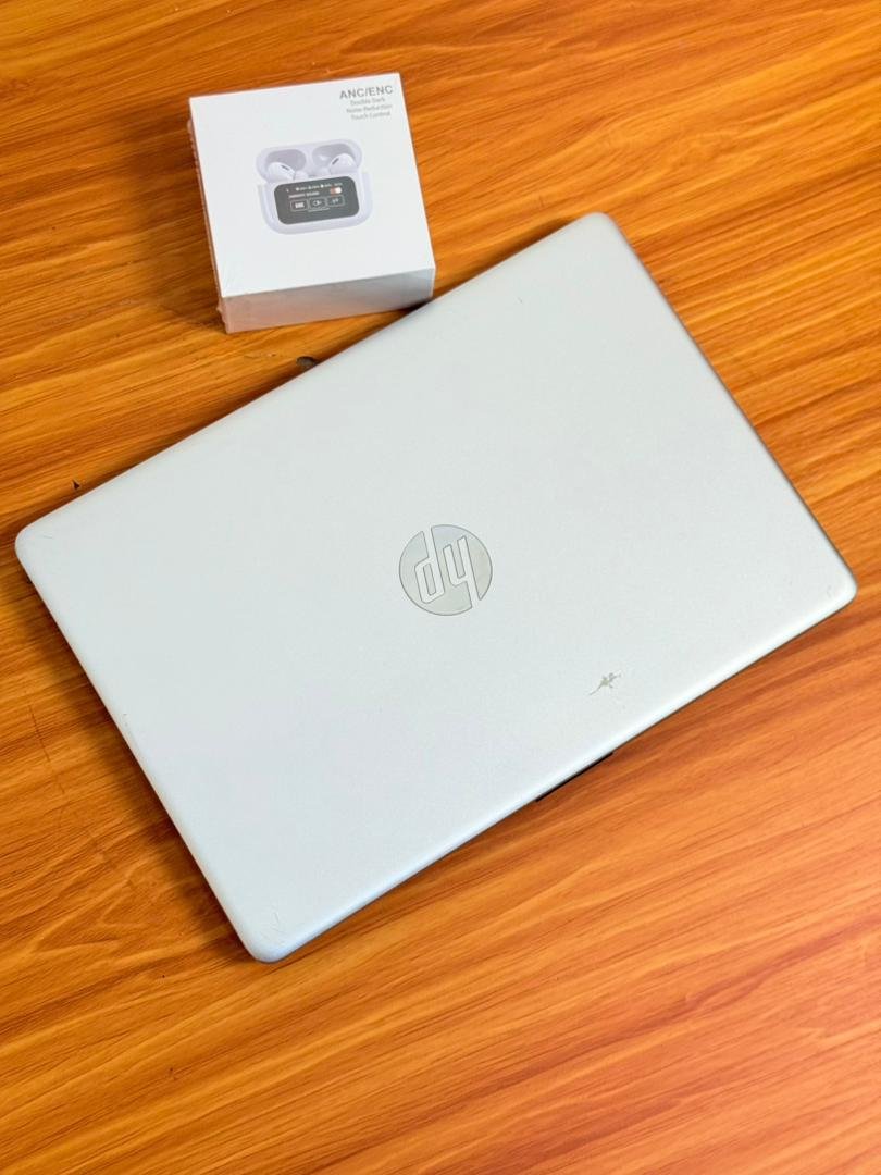 HP Laptop 14 (UK USED)