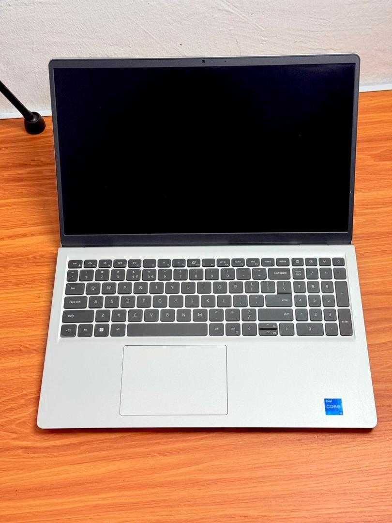 Dell Inspiron 15 3530 (UK USED) - Image 5