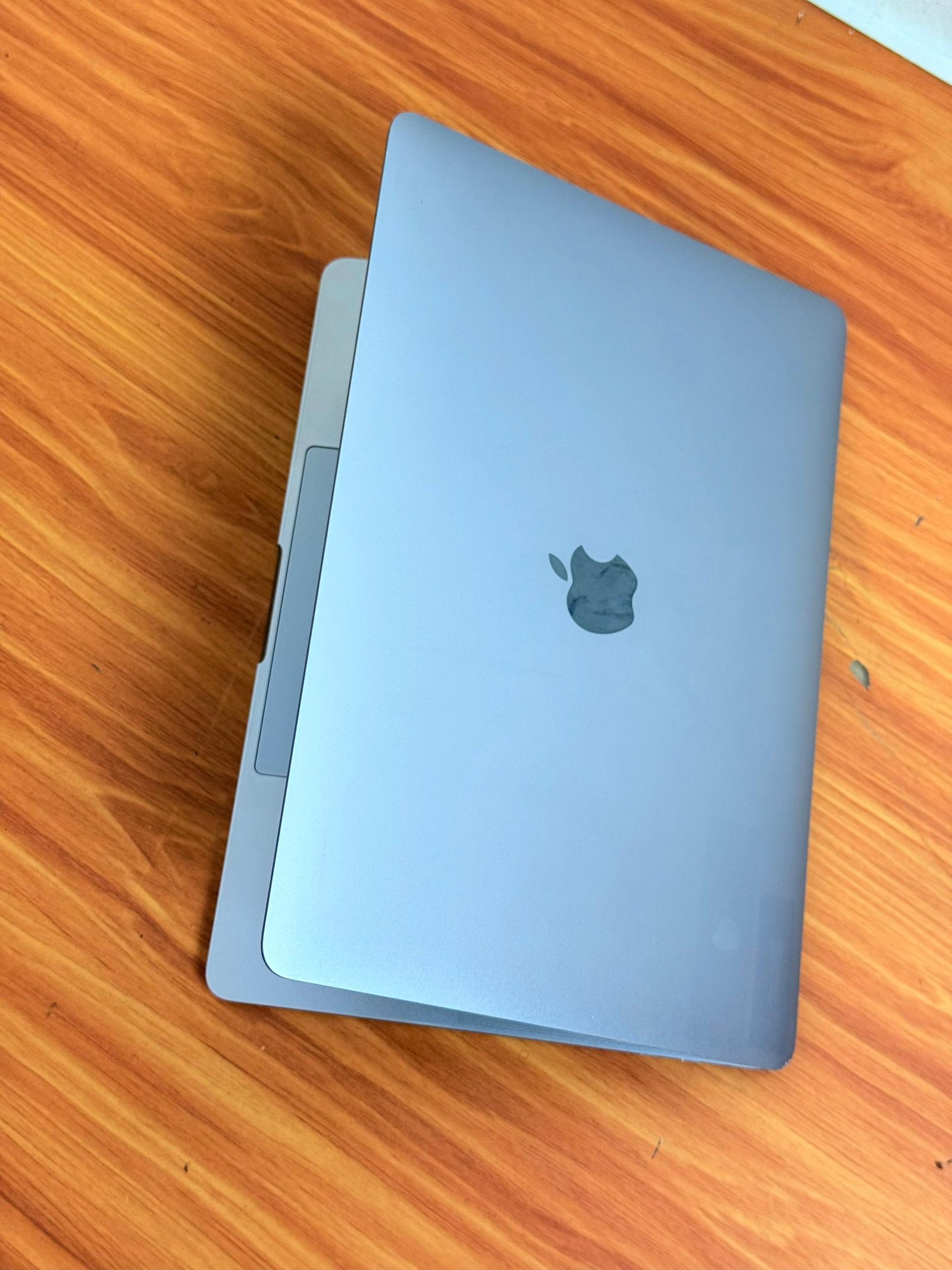 MacBook Pro 2017 (UK Used) - Image 5