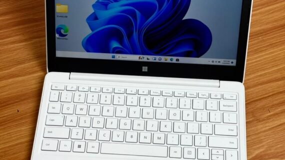 Microsoft Surface Laptop SE