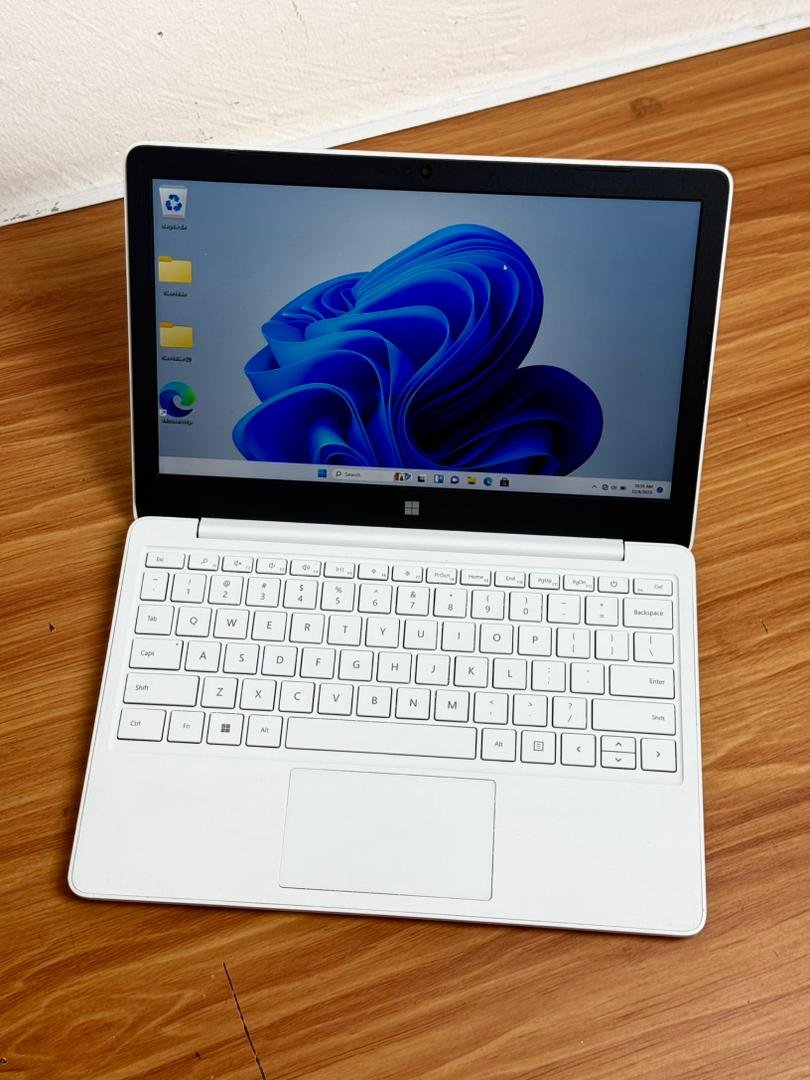 Microsoft Surface Laptop SE