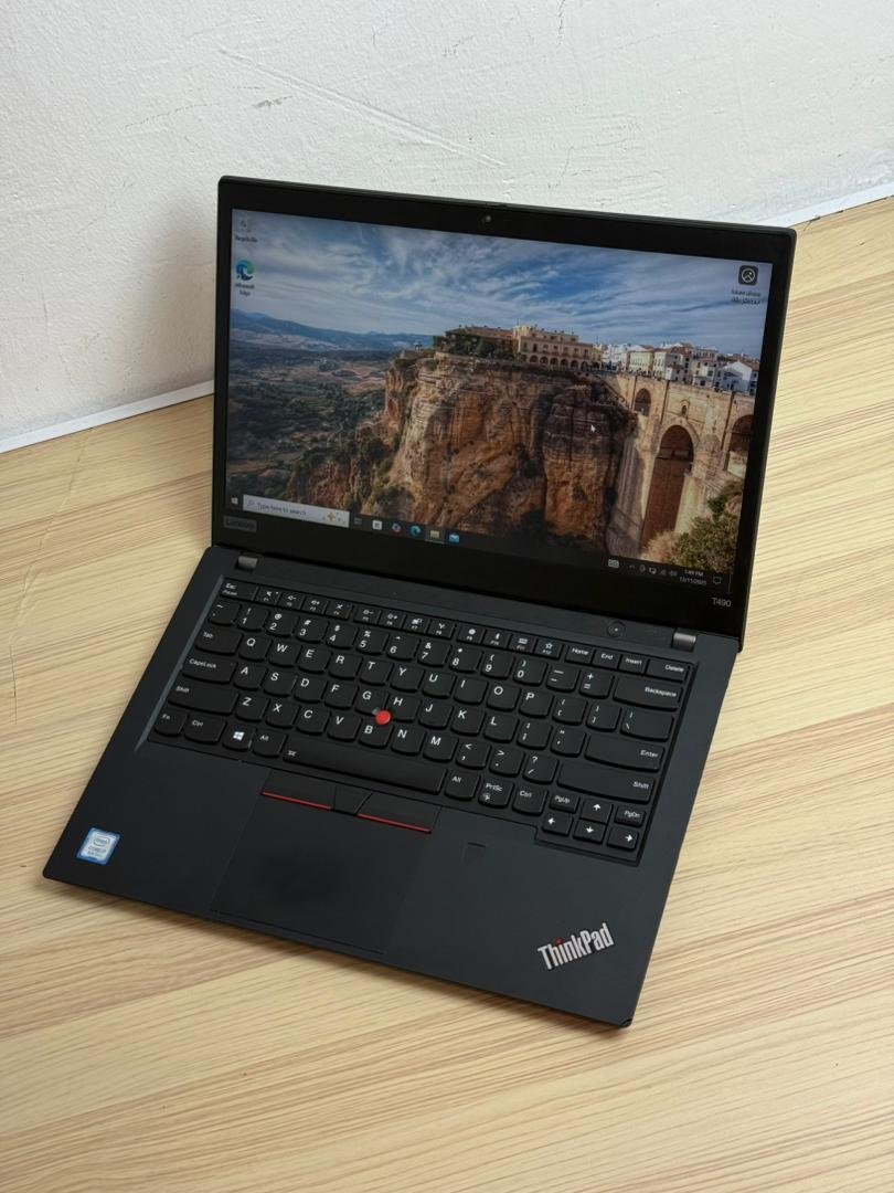 Lenovo ThinkPad T490