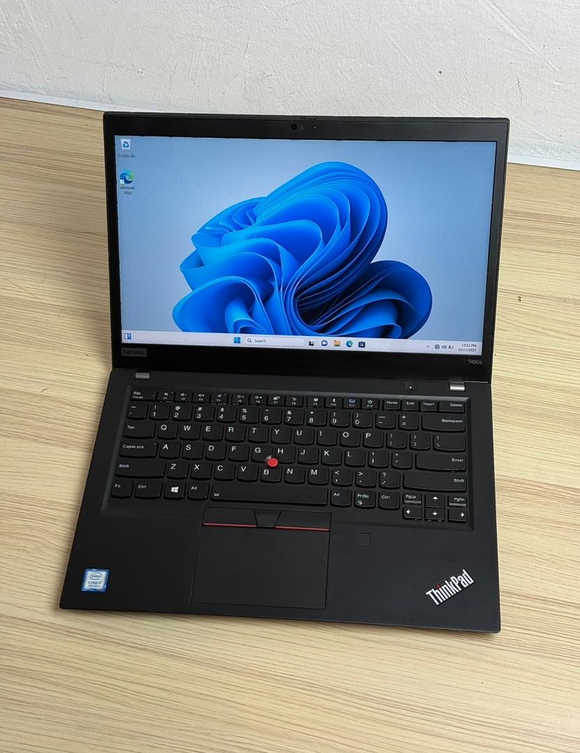 Lenovo ThinkPad T490s