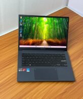 ASUS VivoBook