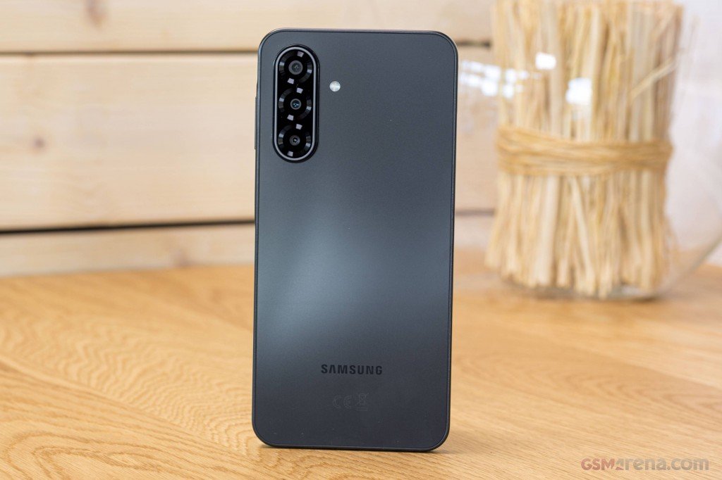 Samsung Galaxy A17 - Image 4